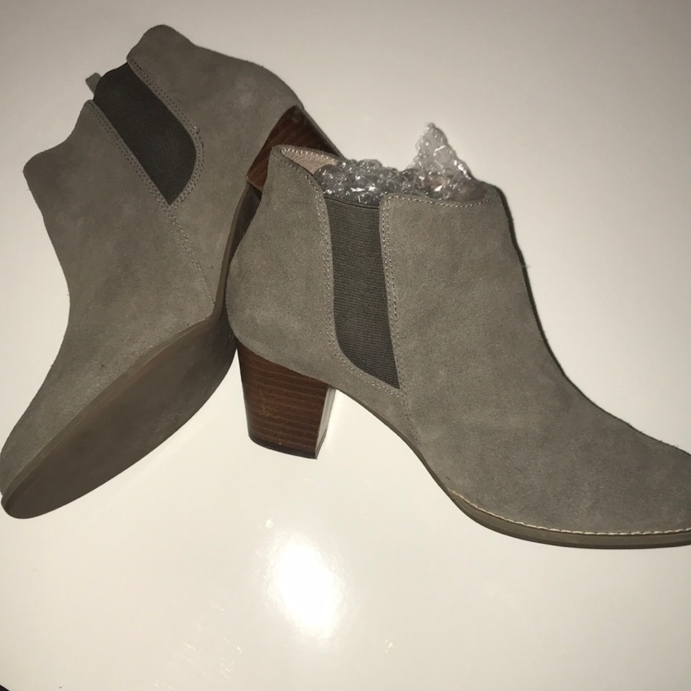 Vionic • Sterling Boot - Picture 4 of 15